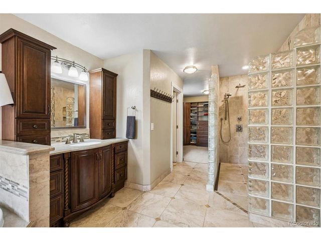 6573 S Kearney Cir, Centennial, CO 80111