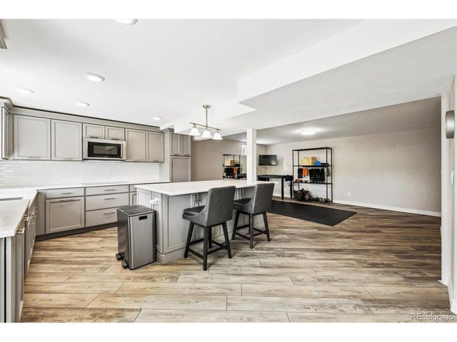 6573 S Kearney Cir, Centennial, CO 80111