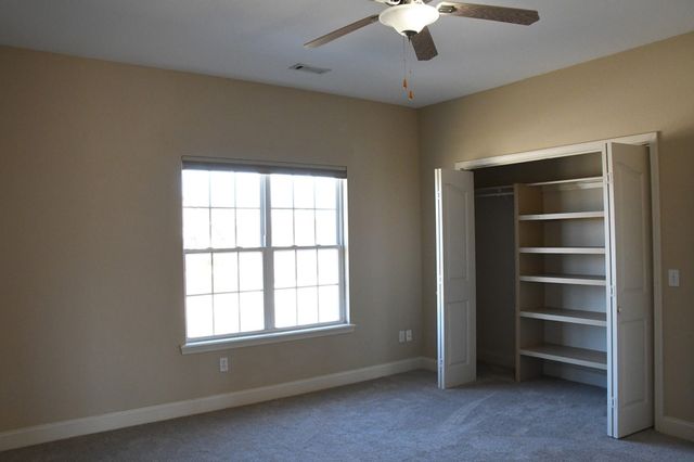 205 Hillcrest Drive, Berryville, AR 72616