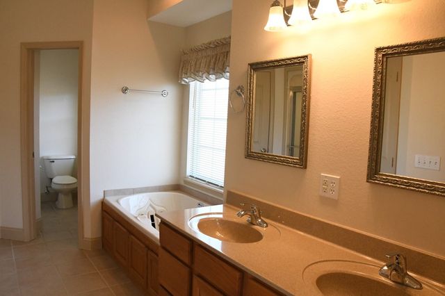 205 Hillcrest Drive, Berryville, AR 72616