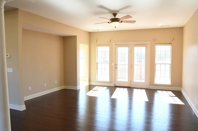 205 Hillcrest Drive, Berryville, AR 72616