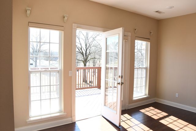 205 Hillcrest Drive, Berryville, AR 72616