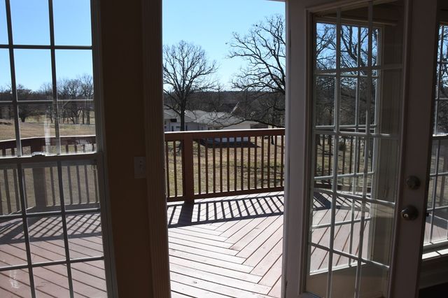 205 Hillcrest Drive, Berryville, AR 72616