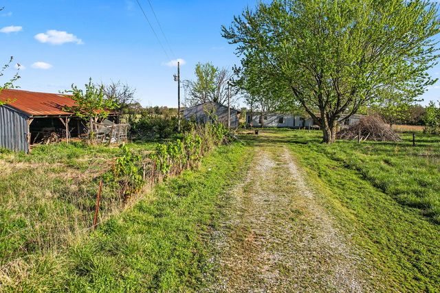 22338 Floyd Moore Road, Gentry, AR 72734