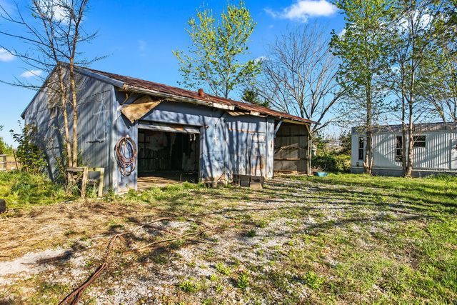 22338 Floyd Moore Road, Gentry, AR 72734
