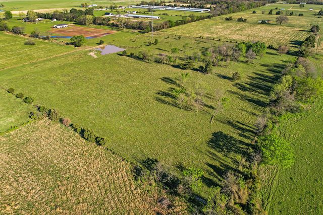 22338 Floyd Moore Road, Gentry, AR 72734