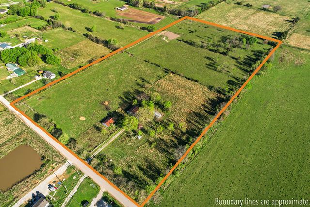 22338 Floyd Moore Road, Gentry, AR 72734