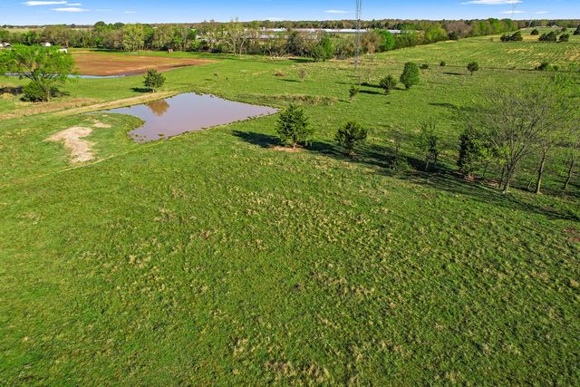 22338 Floyd Moore Road, Gentry, AR 72734