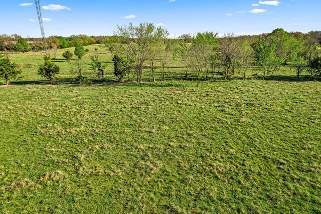 22338 Floyd Moore Road, Gentry, AR 72734
