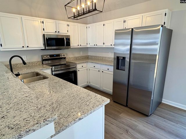 308 Louise Court, Lexington, SC 29073