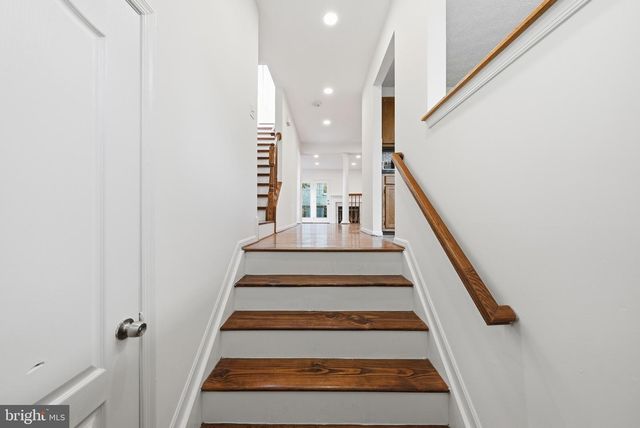 8111 PICARD LN, Upper Marlboro, MD 20774