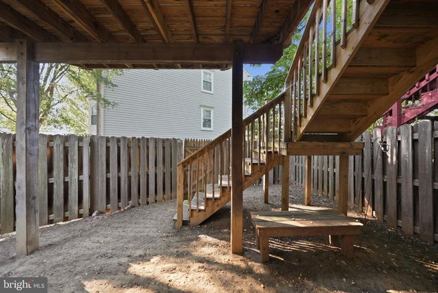 8111 PICARD LN, Upper Marlboro, MD 20774