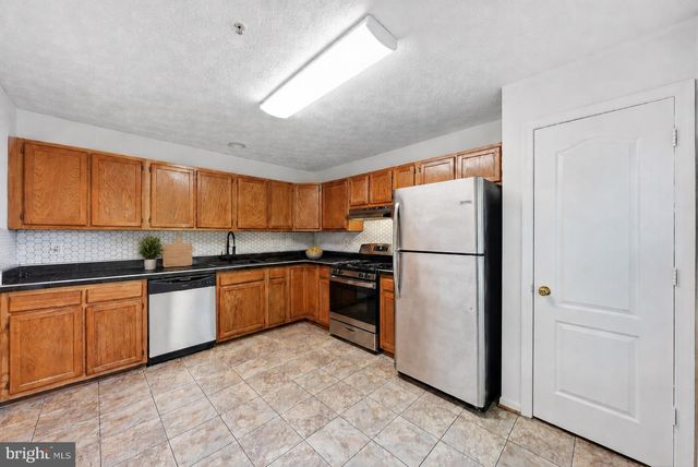 8111 PICARD LN, Upper Marlboro, MD 20774