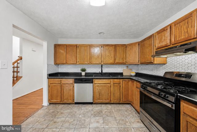 8111 PICARD LN, Upper Marlboro, MD 20774