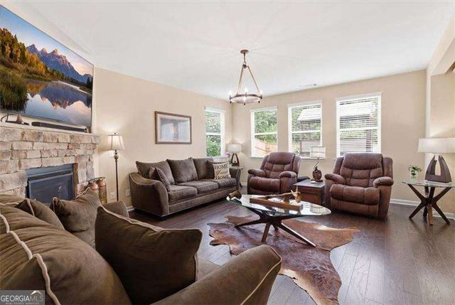 7720 Farrow Pass Circle, Cumming, GA 30028