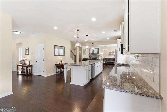 7720 Farrow Pass Circle, Cumming, GA 30028