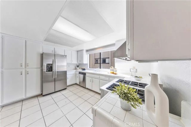 525 S Almansor Street 76, Alhambra, CA 91801