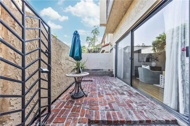 525 S Almansor Street 76, Alhambra, CA 91801