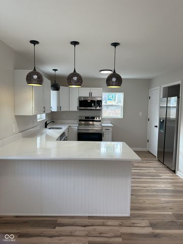 2517 Brookway Street, Indianapolis, IN 46218