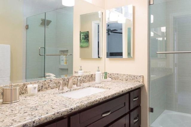 980 N Biskra Road, Palm Springs, CA 92262