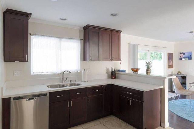 980 N Biskra Road, Palm Springs, CA 92262