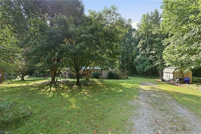 112 Goneaway Lane, Cleveland, NC 27013