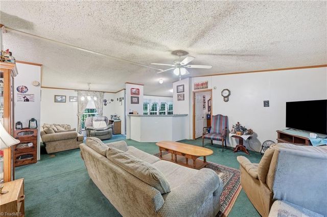 112 Goneaway Lane, Cleveland, NC 27013