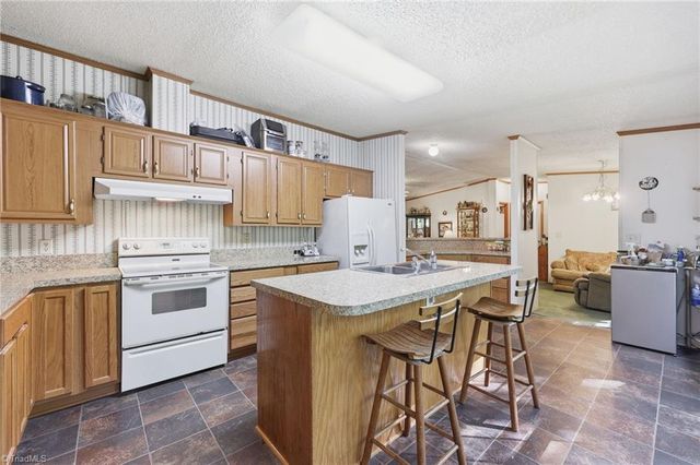 112 Goneaway Lane, Cleveland, NC 27013