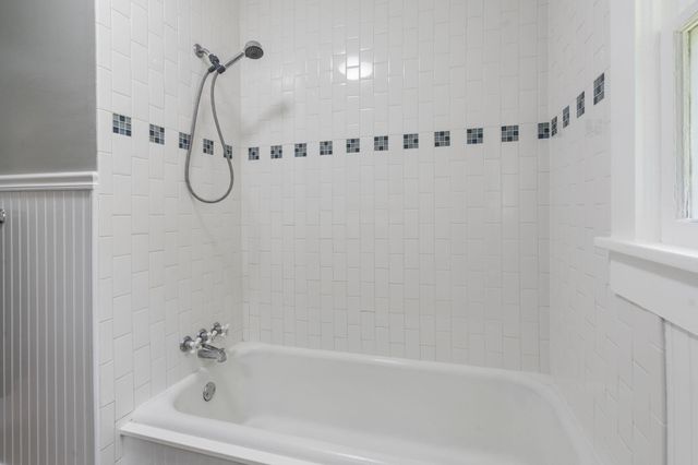 939 East Loren Street, Springfield, MO 65807