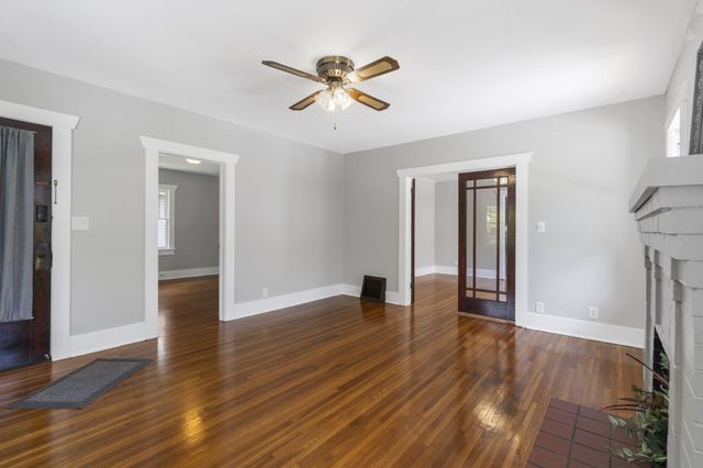 939 East Loren Street, Springfield, MO 65807