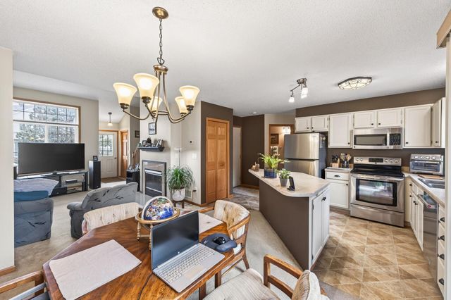 8763 Bechtel Avenue 152, Inver Grove Heights, MN 55076