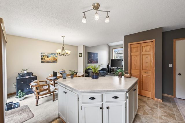 8763 Bechtel Avenue 152, Inver Grove Heights, MN 55076