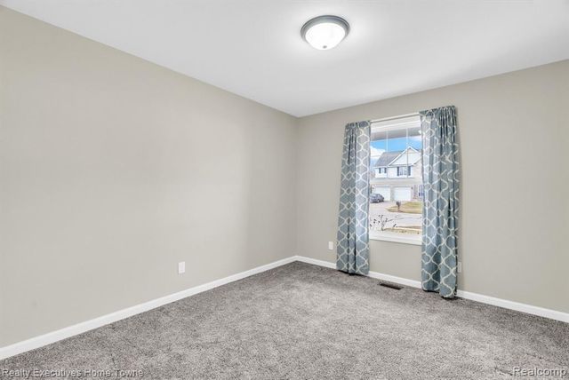 4080 Lancaster Drive, Fort Gratiot, MI 48059