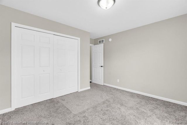 4080 Lancaster Drive, Fort Gratiot, MI 48059