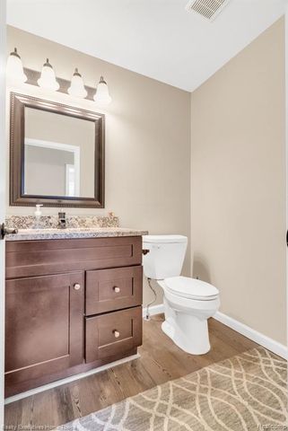 4080 Lancaster Drive, Fort Gratiot, MI 48059