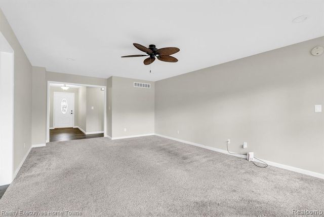 4080 Lancaster Drive, Fort Gratiot, MI 48059