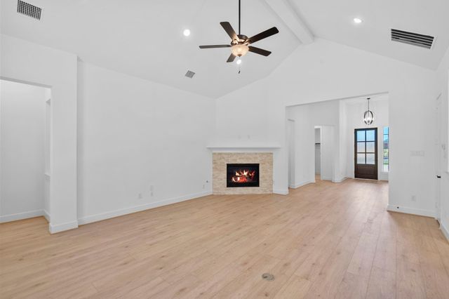 9753 Roaring River Falls, Porter, TX 77365