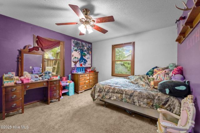 495 Highway 172, Hubert, NC 28539