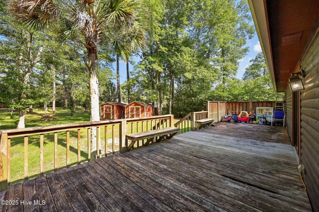 495 Highway 172, Hubert, NC 28539