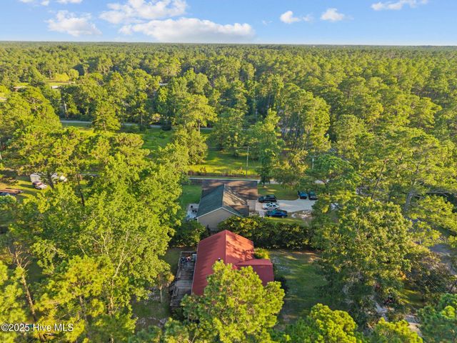 495 Highway 172, Hubert, NC 28539