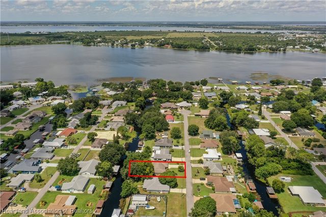 112 Eventide Avenue, Lake Placid, FL 33852