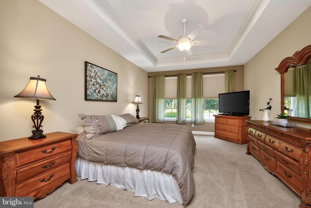 2232 PEMBROKE LN, Chester Springs, PA 19425