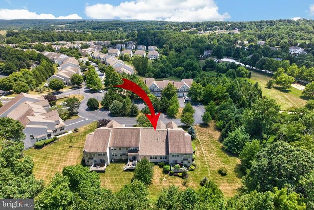 2232 PEMBROKE LN, Chester Springs, PA 19425