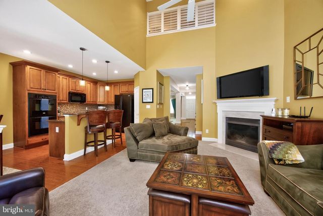 2232 PEMBROKE LN, Chester Springs, PA 19425