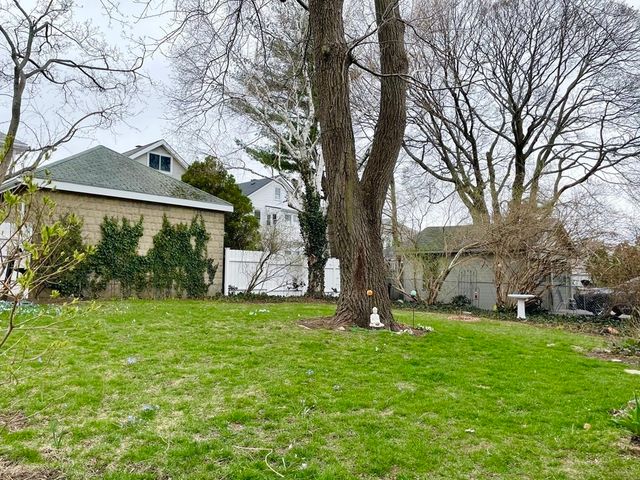 51 Presentation Rd 1, Boston, MA 02135