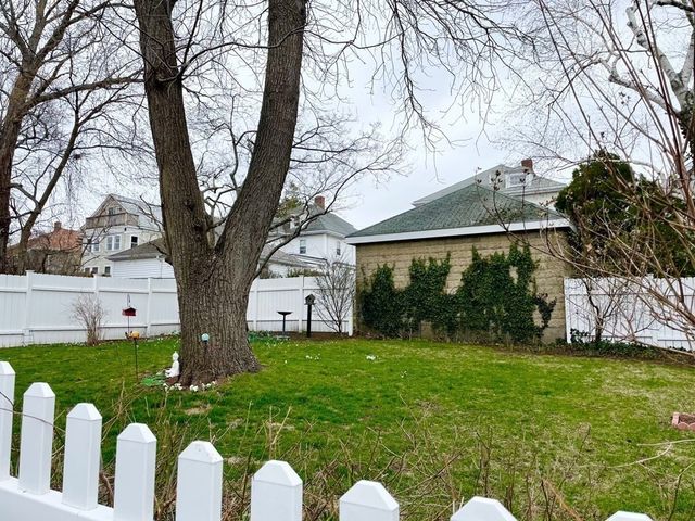 51 Presentation Rd 1, Boston, MA 02135