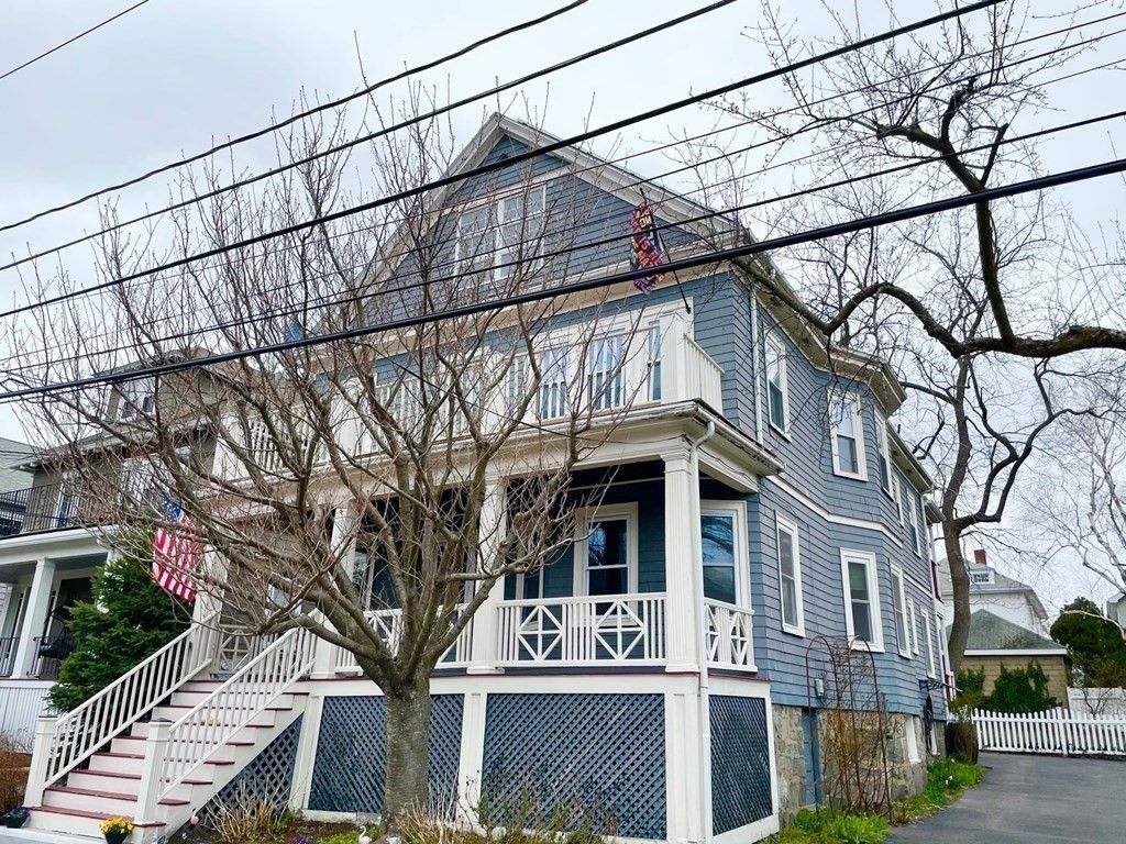 51 Presentation Rd 1, Boston, MA 02135