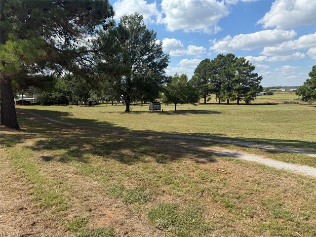 3420 Springfield Road, Springtown, TX 76082