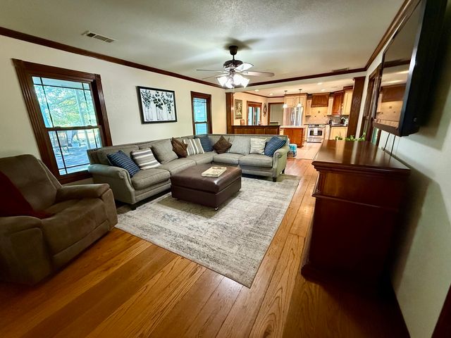 3420 Springfield Road, Springtown, TX 76082