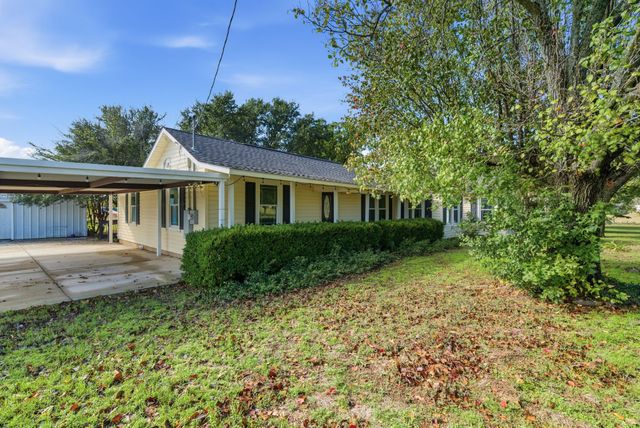 3420 Springfield Road, Springtown, TX 76082